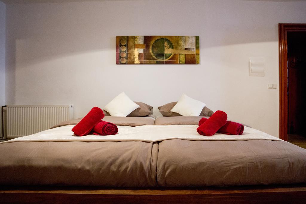 Apartman Marianska 5 Оломоуц Стая снимка